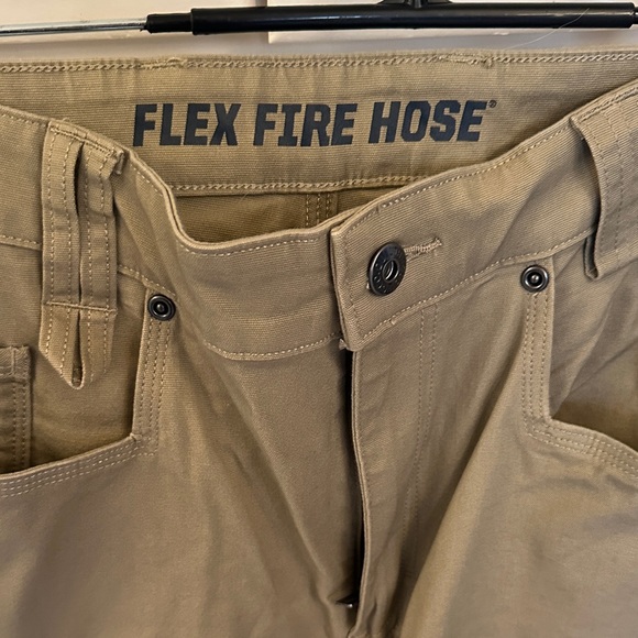 Duluth Trading Co Men's Cargo Pants - Olive - Picture 5 of 5